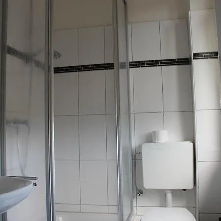 Zur Rampe 3*